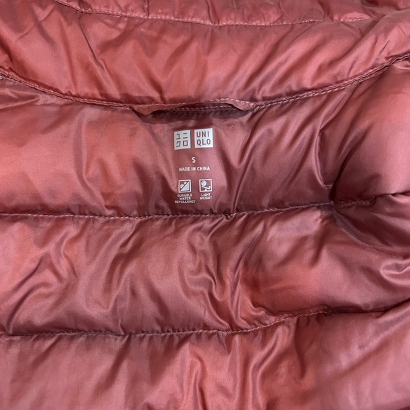 UNIQLO Lightweight Jacket Small - Picture 2 of 2